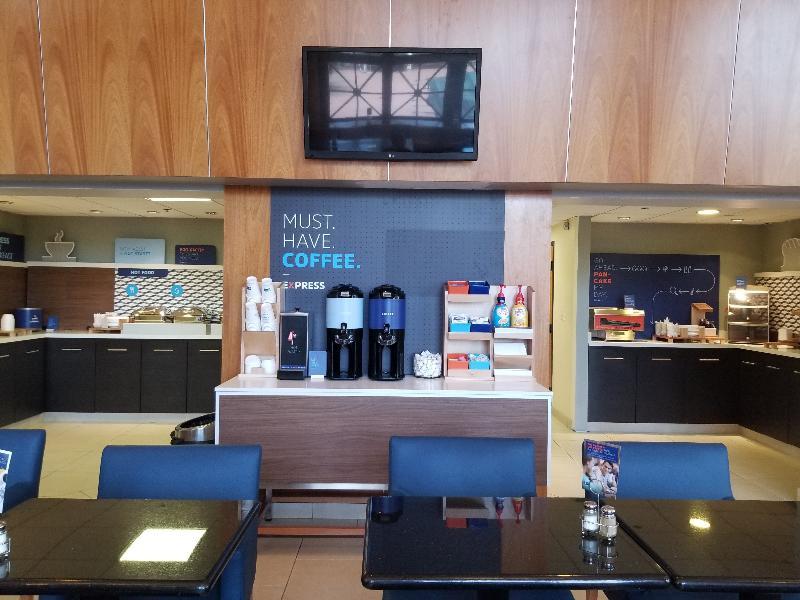 ホリデイ イン エクスプレス ショームバーグ ローリング メドウズ Rolling Meadows エクステリア 写真